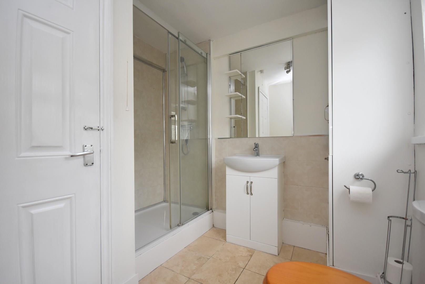 32 Hewell Street, Penarth, CF64 2JZ